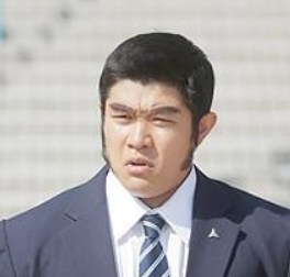 鈴木亮平さん